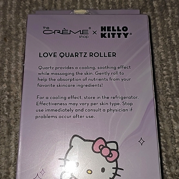 The Crème Shop x Hello Kitty Quartz Gua Sha Roller - Picture 4 of 5